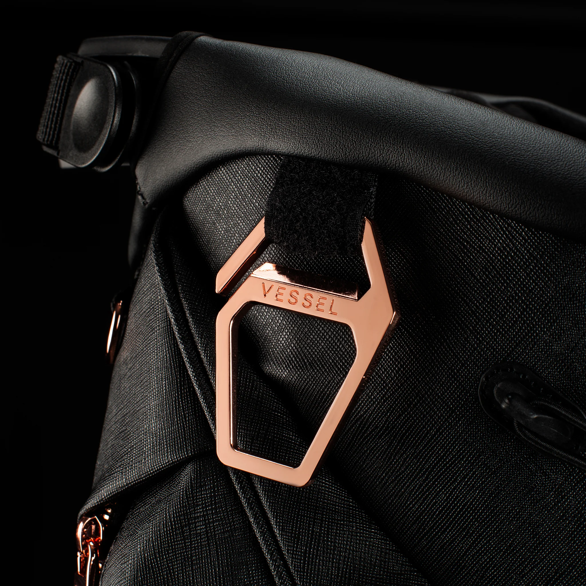 Lux Carbon LE Midnight Rose Stand - Image 7