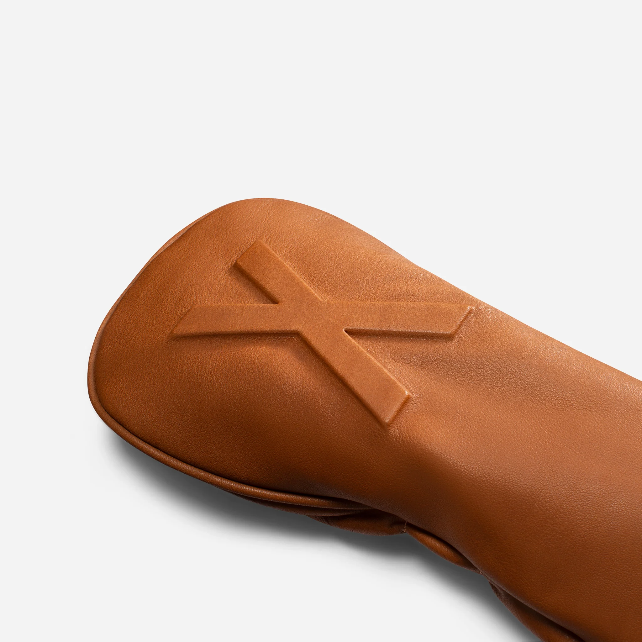 Lux Embossé Headcover - Image 11