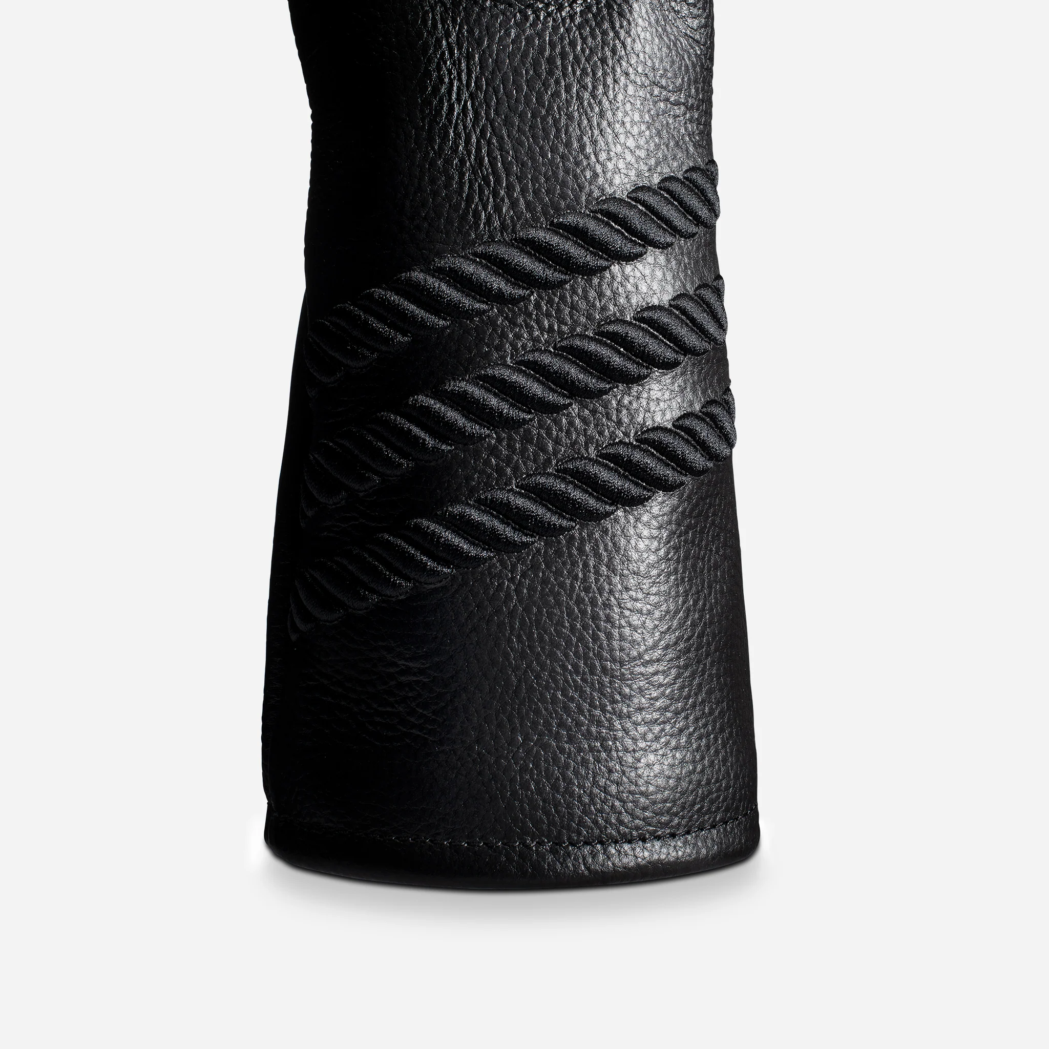 Lux Embossé Headcover - Image 19