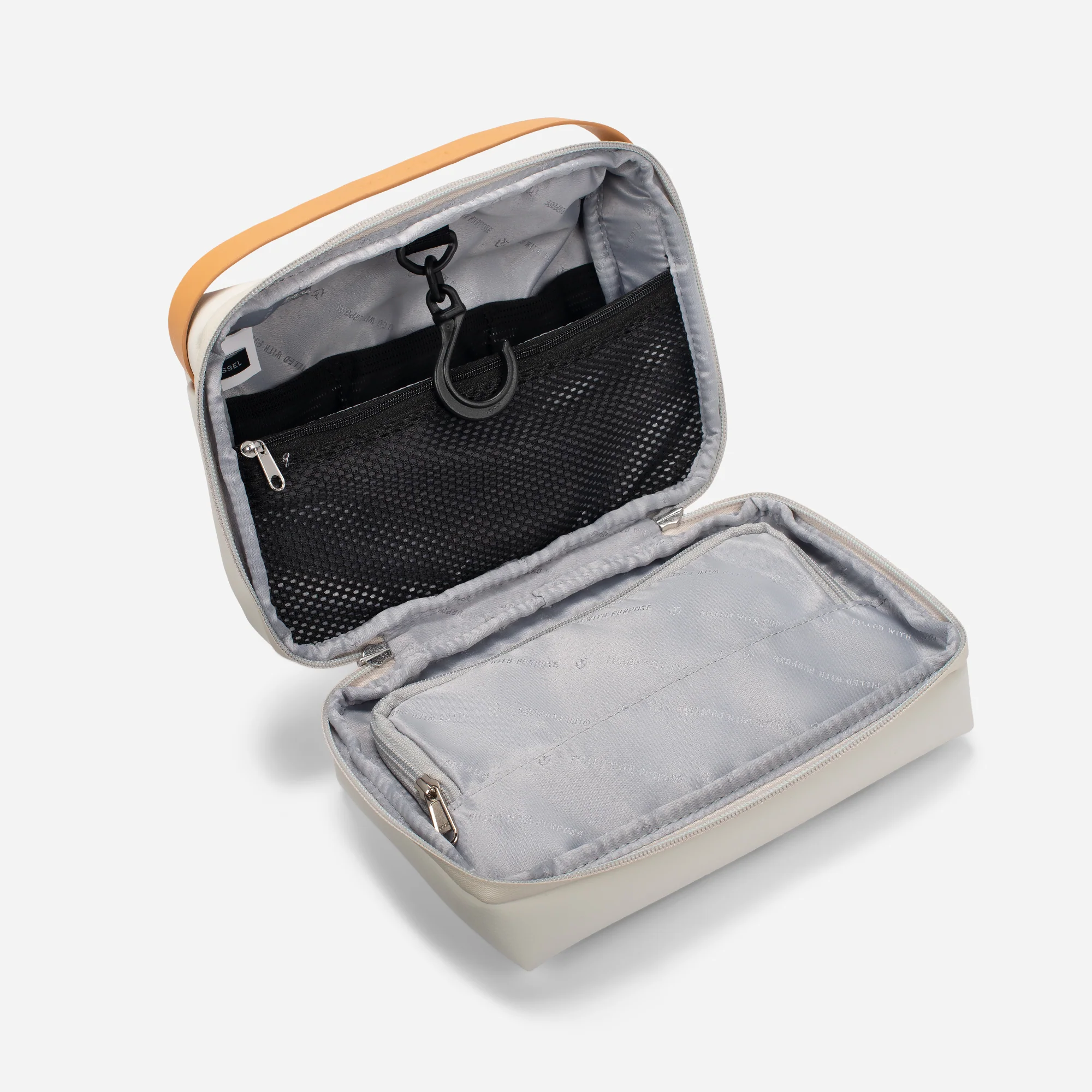Signature Toiletry - Image 5