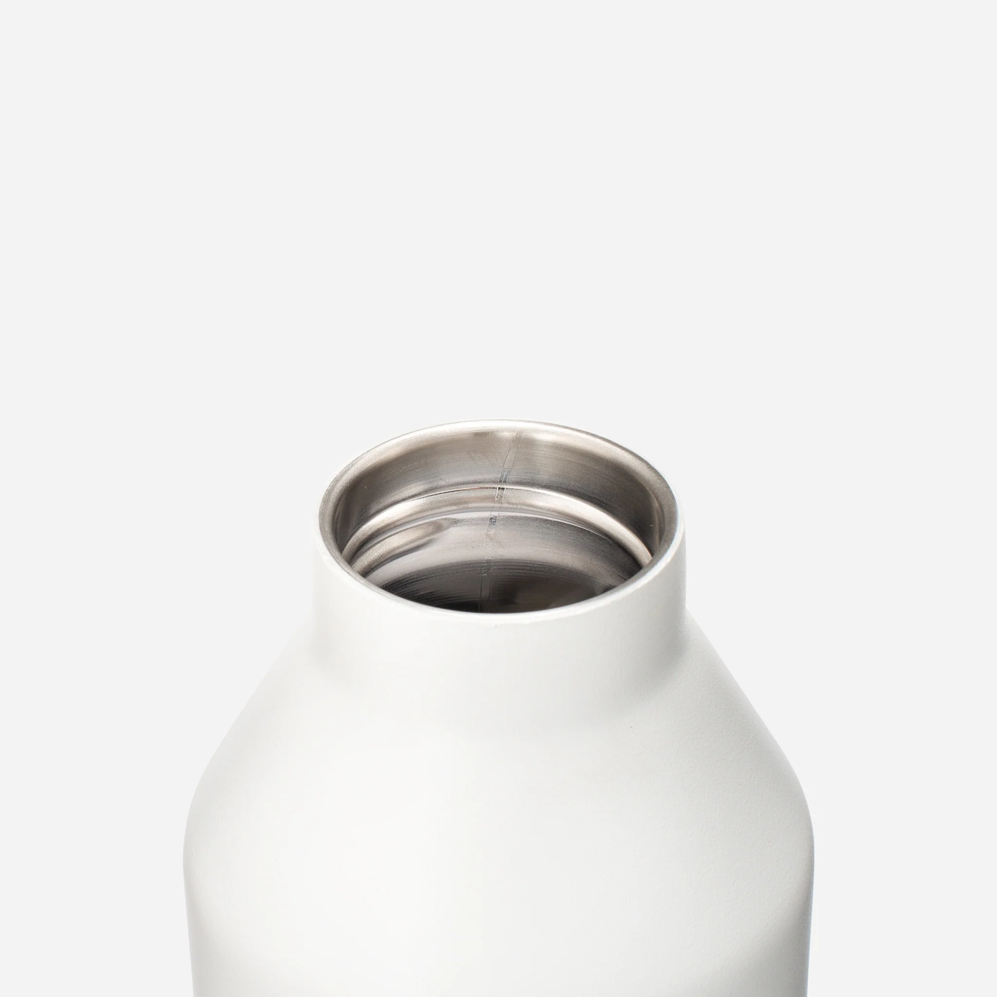 VESSEL x MiiR Vacuum Insulated Bottle - Image 4